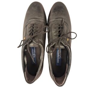 SALE 💰' Easy Spirit Antigravity size 8 leather tie shoes never worn